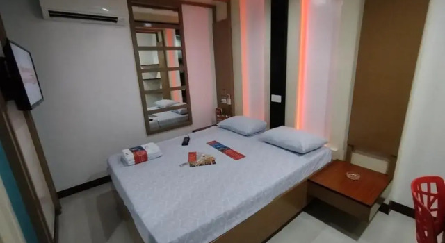 Номер Deluxe Hotel Sogo Timog Avenue