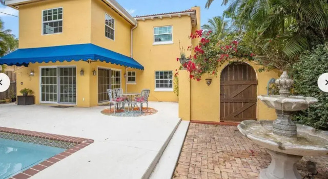 Коттедж Historic Florida 4 bedroom home with pool, parking