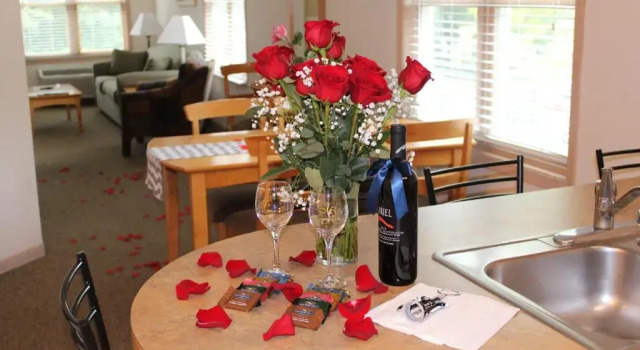 Suite Mill Creek Hotel