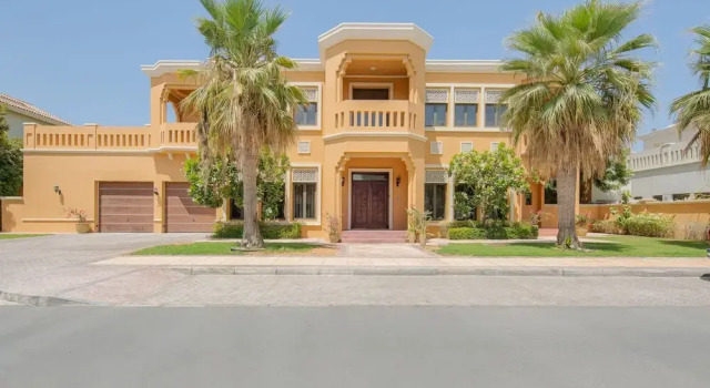 Maison Privee - Prvt Pool & Beach in Luxury Palm Jumeirah Villa