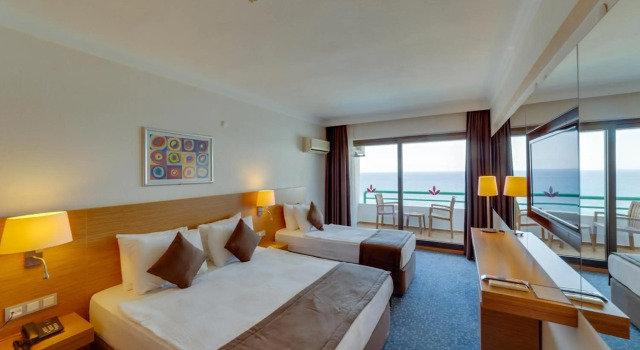 Hotel Grand Efe