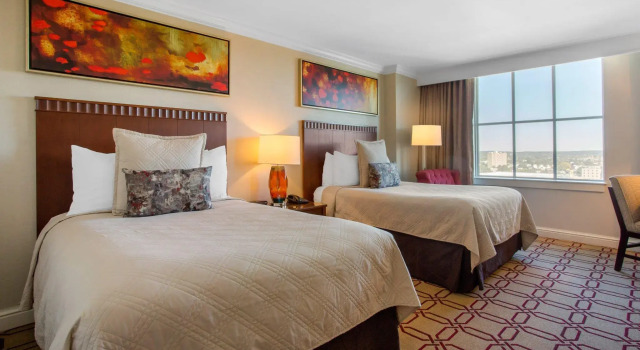 Четырёхместный номер Standard Omni Providence