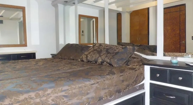 Семейный номер Standard с 2 комнатами с балконом Condo Royal 605