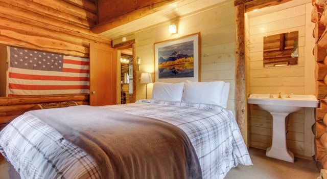 Коттедж Scenic Montana Cabin Rental ~ 1 Mi to Yellowstone!