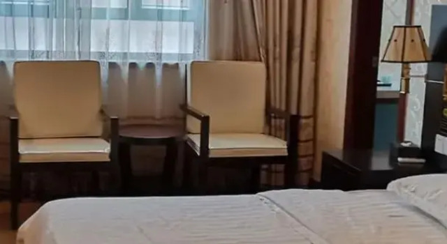 Guangzhou 13K Guest House