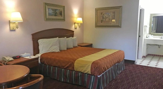 Americas Best Value Inn Pico Rivera Los Angeles E, Забронировать Мини-отель Пико Ривера Большой Лос-Анджелес