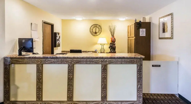 Americas Best Value Inn, Varaa Hotelli Hotellit Minnesota pysäköinnillä, Pysäköinti