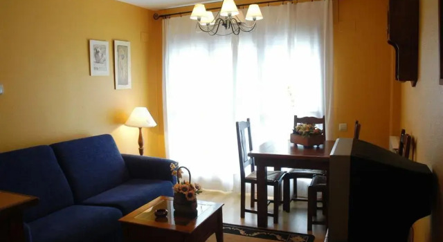 Prados de Velarta, Rezervați Hotel Benasque Posets Maladeta Natural Park