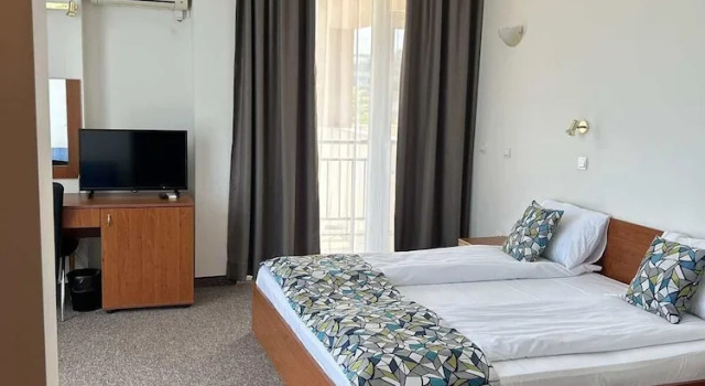 Двухместный номер Economy с балконом Royal Marina Beach