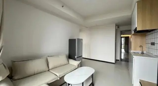 Люкс с 2 комнатами с балконом Tingyue Apartment (Sany Yundu)