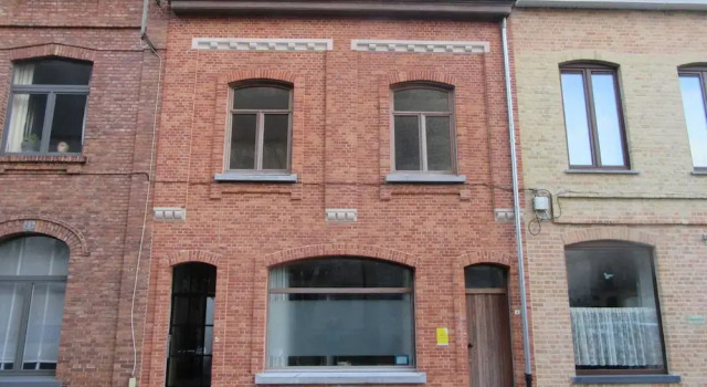 Apartment in Ieper With Terrace, Rezerwuj Apartament Hotele w Bruksela z parkingiem, Parking