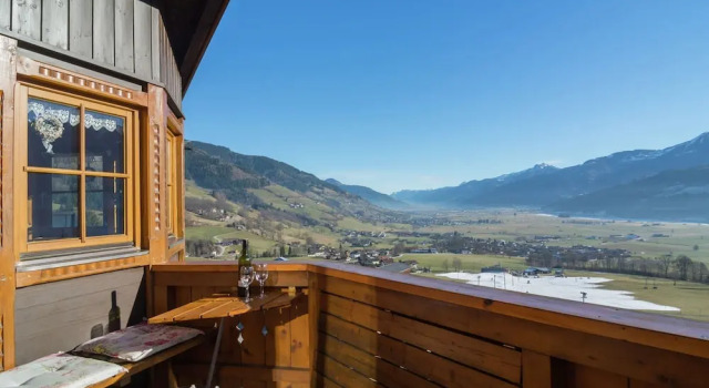Шале Chalet on the slopes