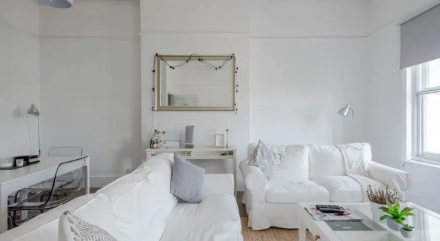 Fantastic Bright 2 Bed Notting Hill, Забронировать Отель Отели Англии 3 звезды, 3*
