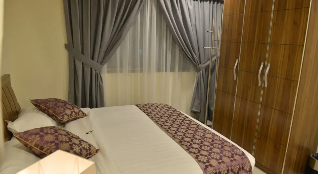 Студия с видом на город The First Tower Hotel Apartment