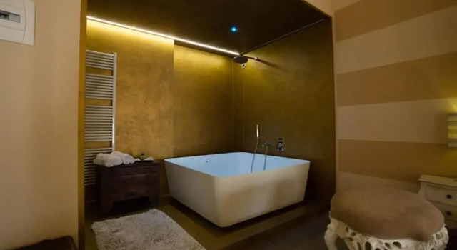 Полулюкс Alessi Hotel Trattoria