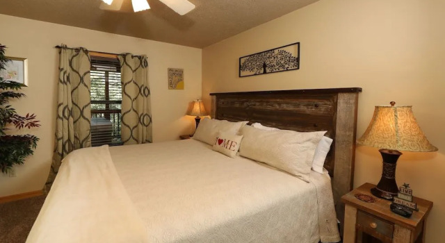 529 Reba Cabin