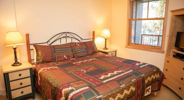 8176 Silver Mill 2 Bedroom Condo by RedAwning