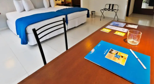Двухместный номер Standard Hotel LP Santa Cruz Centro