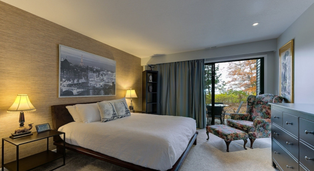 Cozy Aviation Style Lake View Condo at The Shores 5658, Varaa Huoneistohotelli Acme Michigan