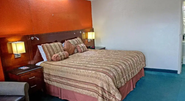 Номер Standard Americas Best Inn and Suites Emporia