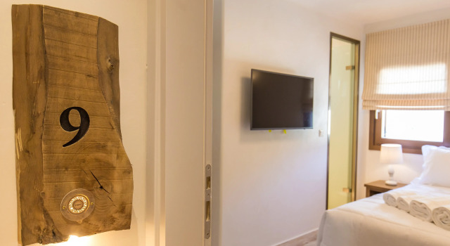 Anagram Hotel