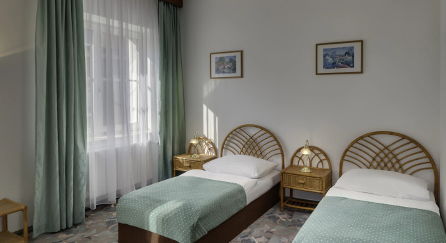 Hotel OTAR
