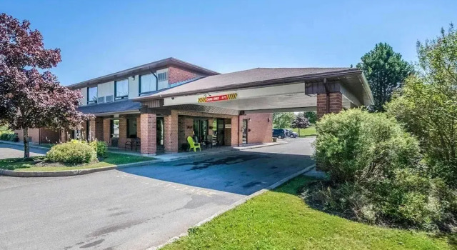 Comfort Inn Saint John, Забронировать Отель Отели River Valley с парковкой, Парковка