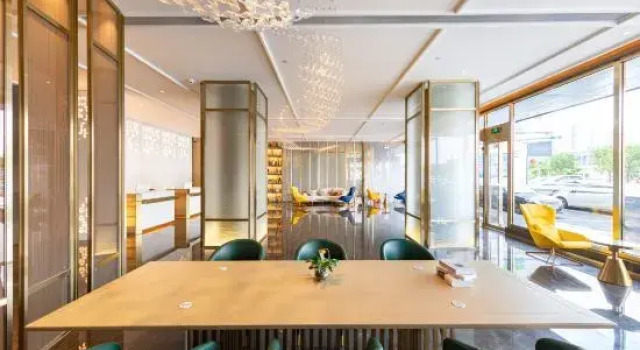 Paco Hotel (Guangzhou South Railway Station Panyu Changlong Branch)