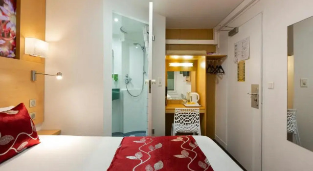 Трёхместный номер Standard Fasthotel Orleans Zénith