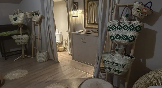 Номер Deluxe Sanmao Desert Luxury Camp