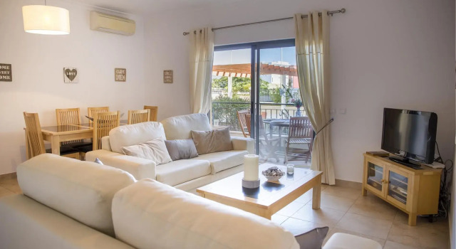 B05 - Lux & Pool Central Apartment, Varaa Huoneisto Lagos Albufeira