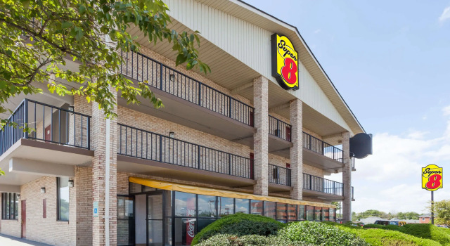 Comfort Inn & Suites Arlington Heights