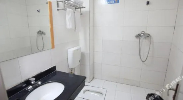 南昌市广天宾馆, Rezerwuj Hotel Jiangxiang Jiangxi