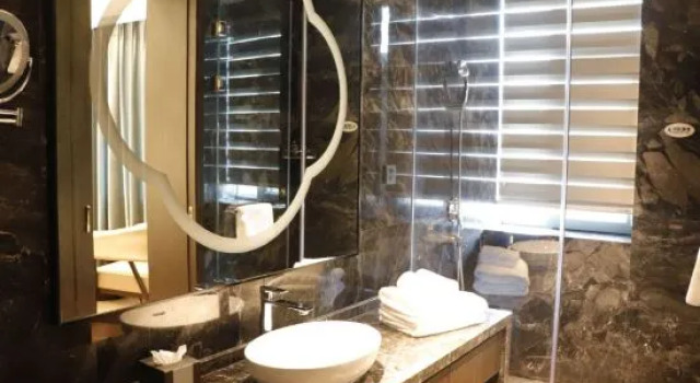 Suite Huafeng Yuda Hotel