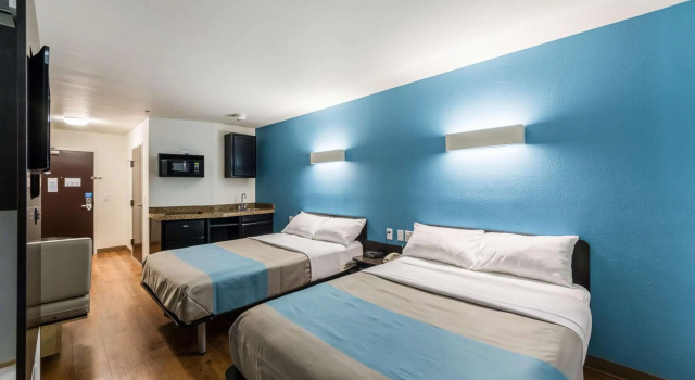 Motel 6-Laredo, TX - Airport, Reserva ahora Motel Laredo Texas
