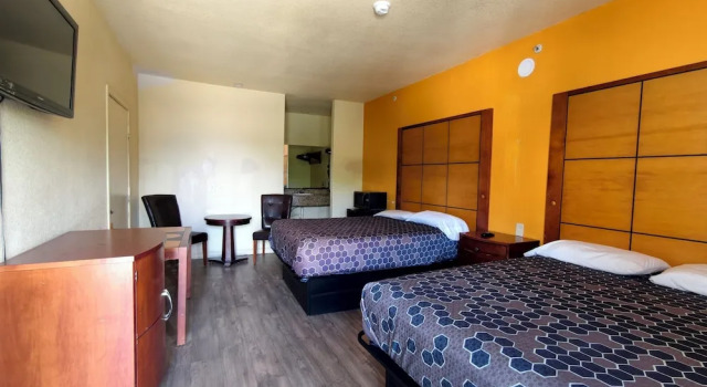 Четырёхместный номер Standard Executive Inn & Suites San Marcos, TX
