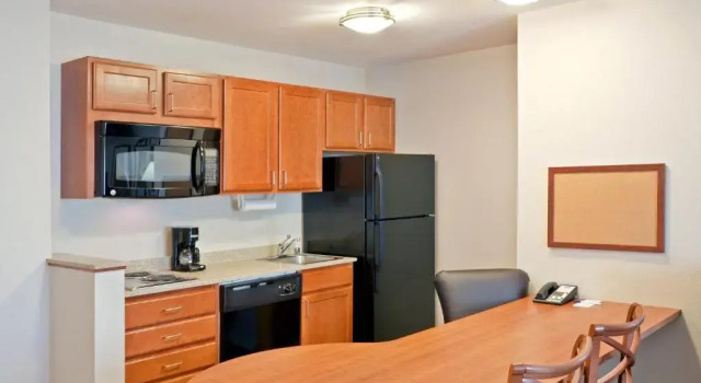 Двухместный номер Standard c 1 комнатой Candlewood Suites Oak Harbor by IHG