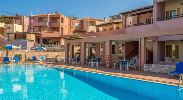 Theos Holidays Apartments