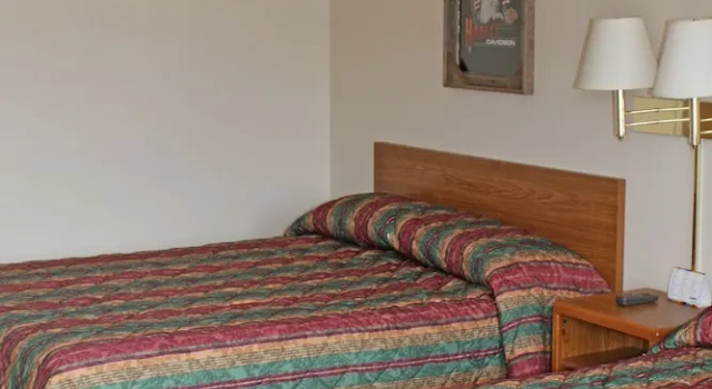 Номер Standard Iron Horse Inn