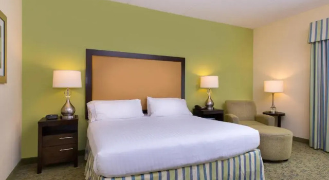 Номер Standard Holiday Inn Express and Suites Dickson City by IHG