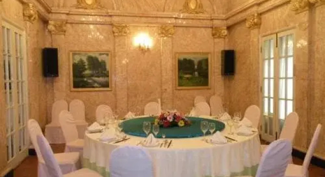 Dalian Hotel