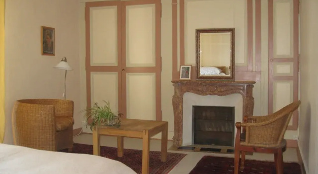 Chambres d'hôtes au Petit Bois, Rezerwuj Hotel Chateau-la-Valliere Centre