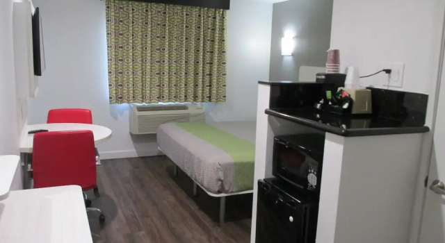 Одноместный номер Standard Claremont Lodge