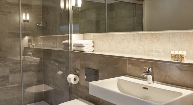 Люкс 54 Queens Gate Hotel