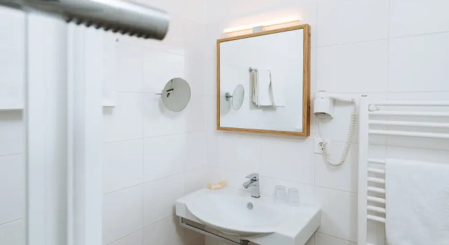 Четырёхместный номер Standard с балконом и с видом на горы Boutique Hotel Kögele Innsbruck Axamer Lizum
