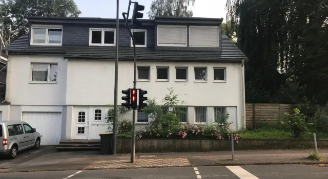 1 Zimmer Wohnung mit Küche und Bad in Wuppertal Ferienwohnung, Забронировать Отель Вупперталь Северный Рейн-Вестфалия