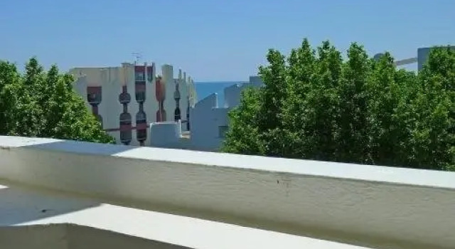 Ulysse-Plage I, Rezerwuj Hotel Hotele w Camargue z parkingiem, Parking