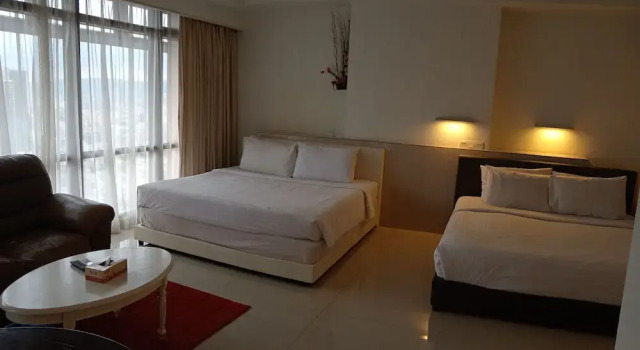 Люкс Superior Suites at TimesSquare by Plush