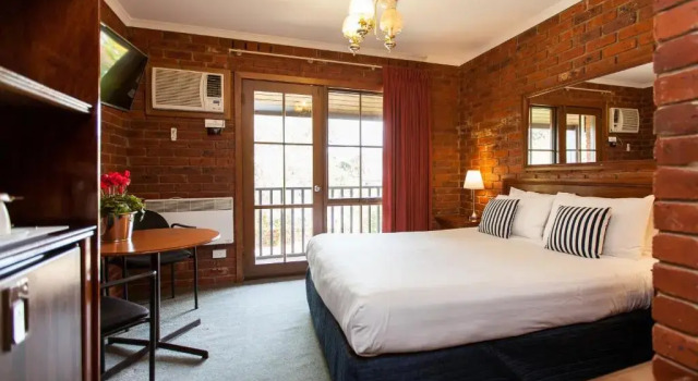 Двухместный номер Standard Armour Motor Inn