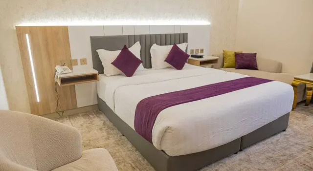 Diamond corners Hotel